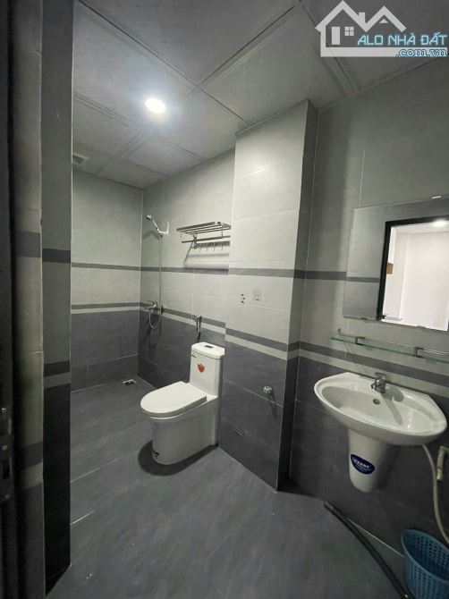 Bán tòa nhà căn hộ Phước Hải, Nha Trang. Gần đường Thích Quảng Đức - 4