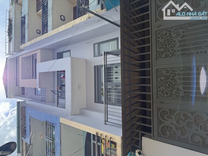 TÔ HIẾN THÀNH QUẬN 10, KHU PHÂN LÔ, HẺM XE HƠI, 5 TẦNG, DT 4x19, TN 430Tr/NĂM, 16.x Tỷ - 4