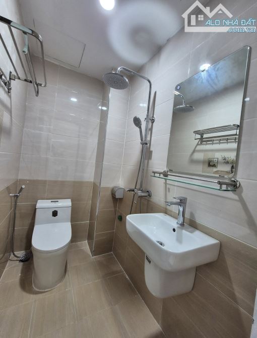 Bán nhà Thạch Bàn, Long Biên 48m2, 6 tầng, thang máy, 8.5 tỷ - 4