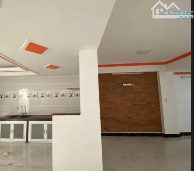 Bán 🏠 hẻm 3Tầng 84m² 9,5 tỷ tặng full nội thất sịn sò.Huỳnh Tấn phát quận 7 - 4