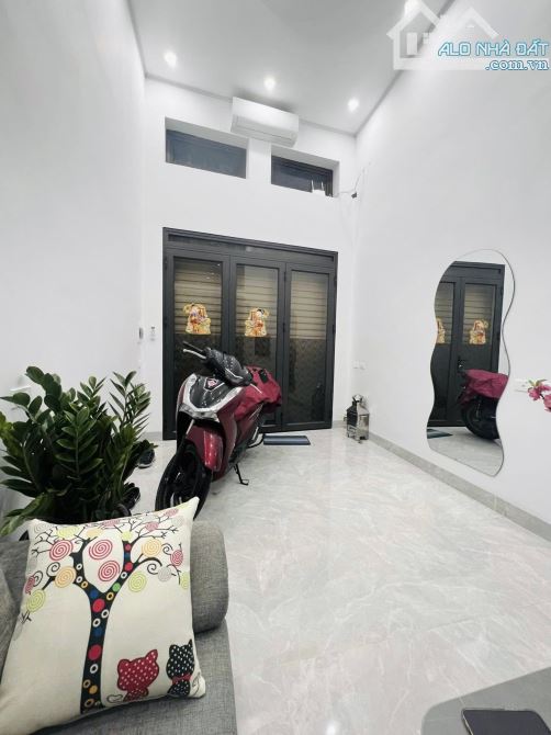 NHÀ MẶT NGÕ ĐẠI LINH-TRUNG VĂN_PHÂN LÔ-NHÀ ĐẸP-Ở NGAY-NGÕ RỘNG OTO QUA-35M*2T*MT3M*6,8TỶ - 4