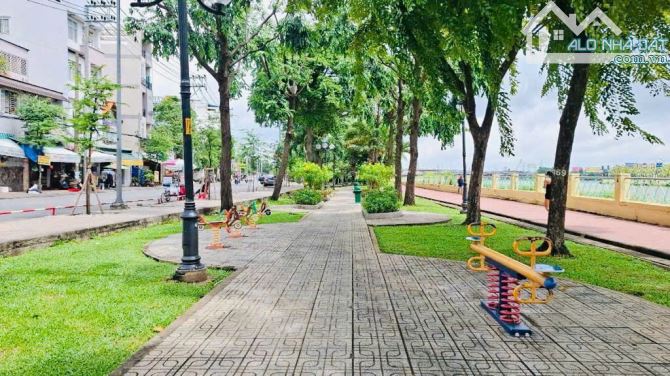 Bán siêu phầm nhà 4 tầng 72m2 (4m x 18m) - Hẻm xe hơi 6m - Ngay công viên Tầm Vu P.26 - 4