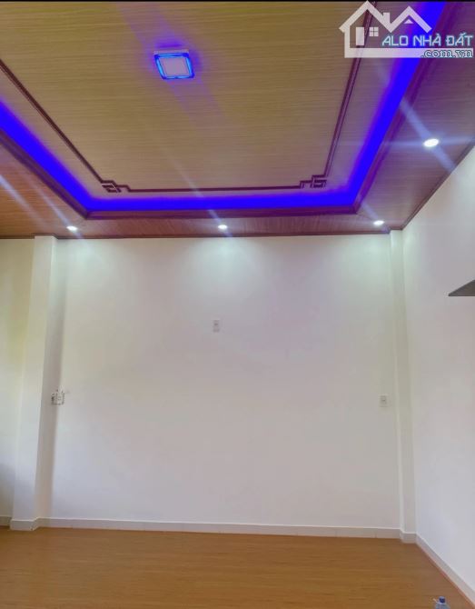 BÁN NHÀ MT 2 TẦNG ĐẸP ĐƯỜNG NGUYỄN QUÝ ĐỨC_KHUÊ TRUNG_KINH DOANH HOT_99 M2.CHỈ 6,2 TỶ - 4