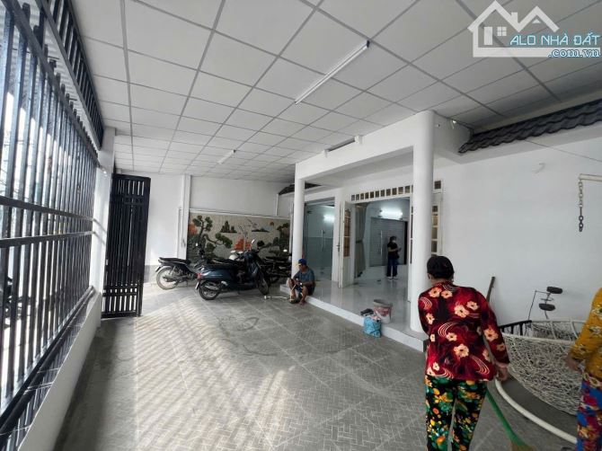 Bán Nhà Diện Tích 9 x 16 Trục Chính Hẻm 234 Hoàng Quốc Việt - 5