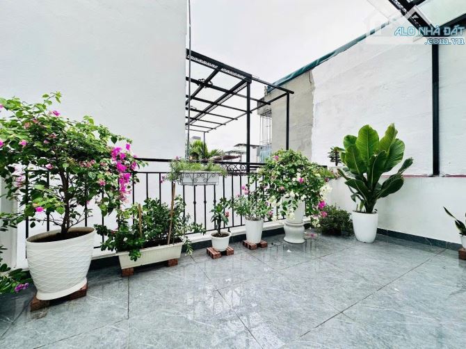 Bán nhà Đội Cấn, Hơn 11 Tỷ, DT 45m, 6 tầng, Thang máy, xây mới, nội thất đầy đủ - 5