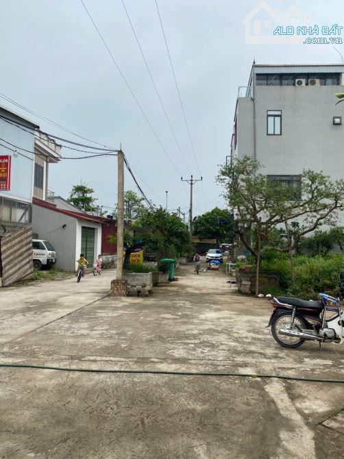 🏆🏆🏆 Chính chủ gửi bán 87m2 đấu giá Đan Kim Liên Nghĩa Văn Giang. Đối diện trường THPT D - 5