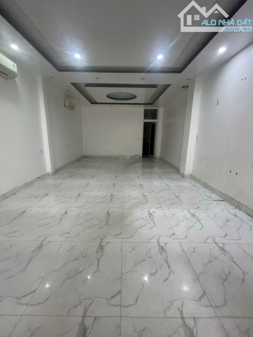 CHO THUÊ NHÀ 3 TẦNG MẶT TIỀN NGUYỄN LƯƠNG BẰNG, TP HUẾ - 5