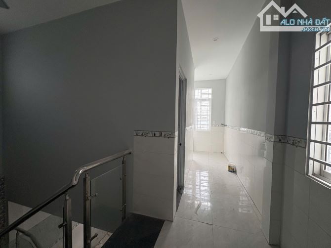 Bán nhà 1 trệt 1 lầu gần TTTM VinCom, Phường Tân Tiến , Biên Hòa, Đồng Nai Gía 3,6 tỷ - 5