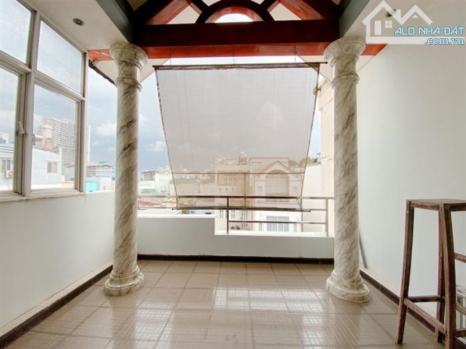 BÁ.N NHÀ HẺM XE HƠI - NGUYỄN CHÍ THANH - QUẬN 11 - 60M - 4 TẦNG 4PN - BTCT NHỈNH 12 TỶ - 5