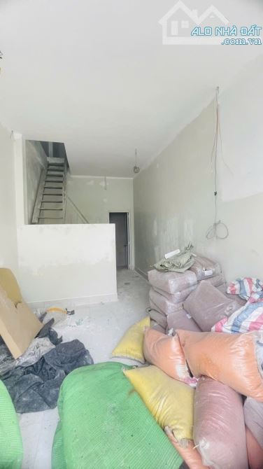 HÊM 8M - SÁT MẶT TIỀN - LÊ TRỌNG TẤN - TÂY THẠNH - TÂN PHÚ - 79M2 -2TẦNG - 9tỷ8 TL - 5