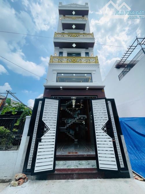 SIÊU PHẨM NHÀ ĐẸP LÊ VĂN QUỚI - 5 TẦNG + MỚI XÂY NHỈNH 8 đồng - 5