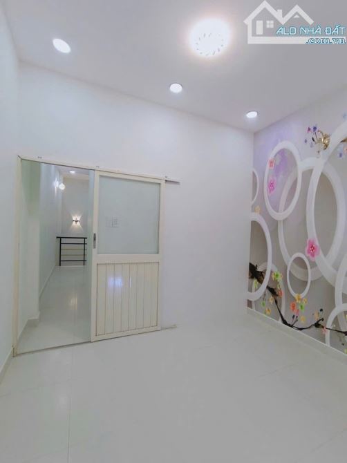 🔥Nhà mới Văn Cao -P.Phú Thạnh- Tân Phú  DT 3.5mx8m  2 Tầng- Giá Nhỉnh 2️⃣Tỷ9 - 5