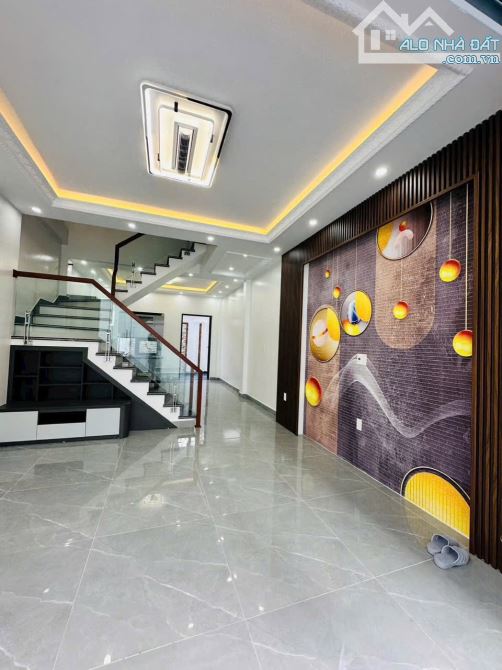 Nhà 3 tầng xây mới sau mặt đường Trữ Khê - 50m2 - Ngang 4,4m - 5