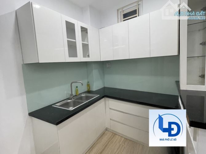 Bán nhà Hẻm 8m Thích Quảng Đức – Vị trí đẹp .Kết cấu 5 tầng.Giá tốt - 5