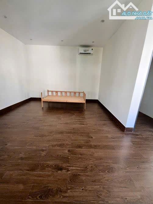 CẦN BÁN NHANH NHÀ 3 TẦNG LÔ GÓC 2 MẶT TIỀN , HOÀ MINH 30, LIÊN CHIỂU ĐÀ NẴNG - 5