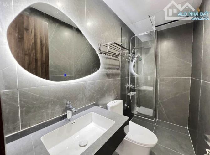 GIÁ CỰC TỐT 5TỶ940 DT 70,5M2(5x14,1M) NGAY BẠCH MÃ, QUẬN 10. ĐANG CHO THUÊ 28TRIỆU/THÁNG - 5