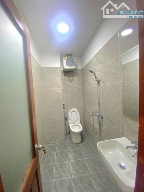 💥PHÂN LÔ _VỈA HÈ_KINH DOANH _ Ô TÔ TRÁNH ĐỖ - GIẢM SỐC CHỈ CÒN 14 tỷ💥 - 5