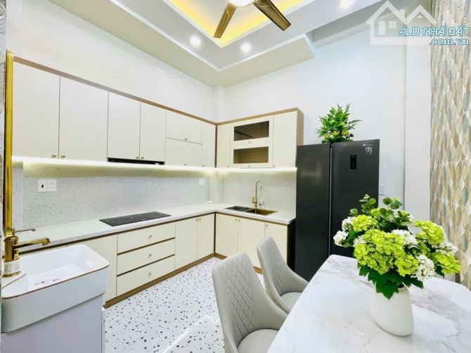 Bán nhà Phạm Văn Chiêu, Gò Vấp, 4 tầng, 4 phòng ngủ, gần 120m2 SD, chỉ 5 tỷ +++ - 5