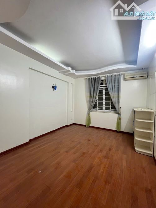 Bán nhà Trần Duy Hưng - 52m2 -  5 tầng - 13.5 tỷ - 6
