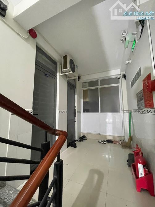 Bán CHDV gần Trường ĐH Công Nghiệp, P3, Gò Vấp, D:9*8m, 6tầng, 11P, TN 600tr, 12,9ty - 6