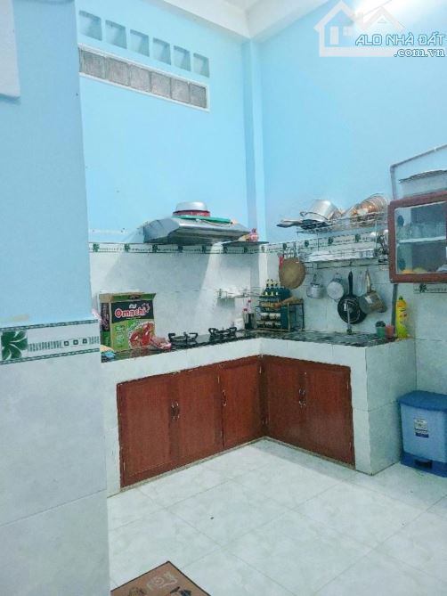 NHÀ ĐẸP 2 TẦNG 55M2(4X14)- TỈNH LỘ 10-GIÁ 4.7 TỶ - 6