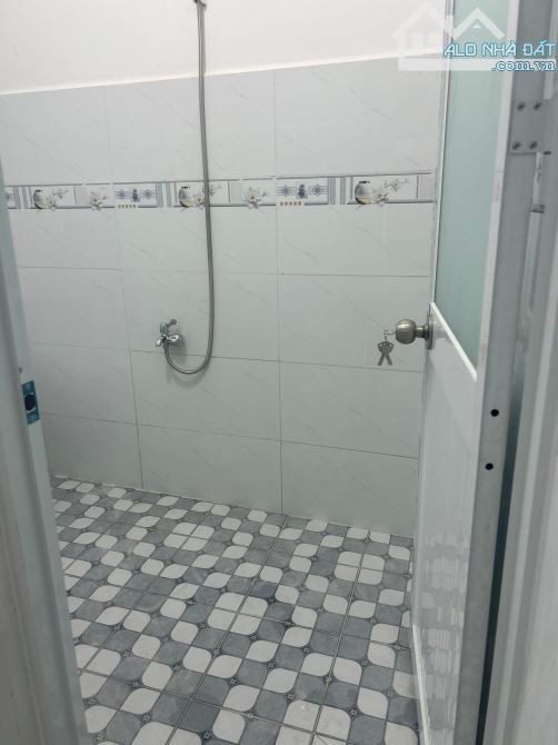 Bán nhà 2 MT Trần Văn Chẩm, 6.53x22 nở hậu 8m, giá 1 tỷ 300, SHR - 6