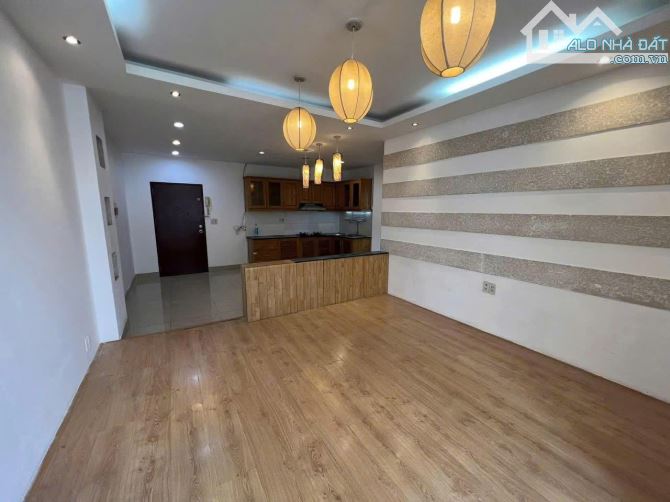 chung cư An Lộc, P17, Gò Vấp: 3pn 99m2, giá 9tr - 6