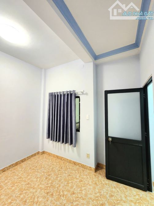 Bán nhà quận 8. Hẻm trước nhà 4m. Cách mặt tiền đường 50m - 6