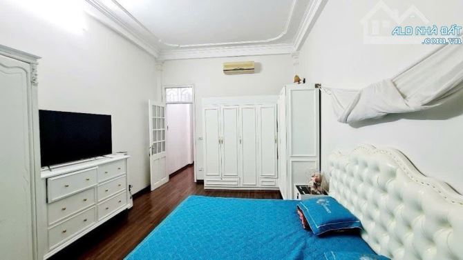 Bán nhà mặt phố Nguyễn Tư Giản Hoàn Kiếm 75m 6 tầng - 6