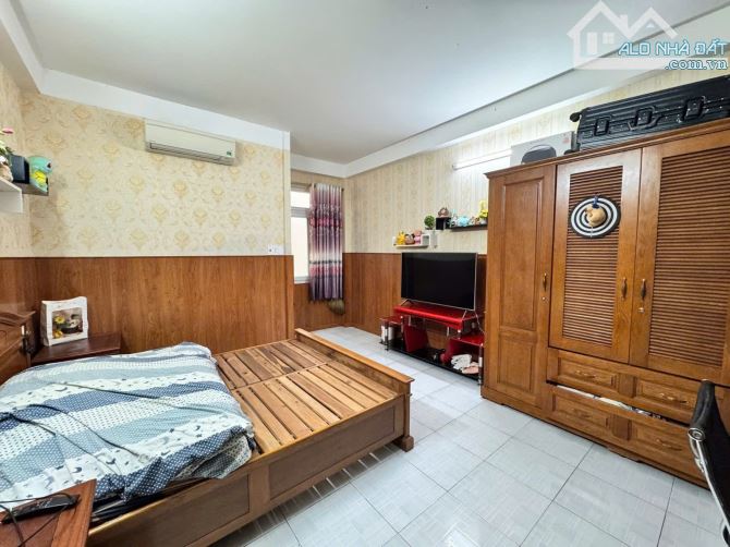 3 TẦNG- 4 x23M VUÔNG- HXT- ĐÀO DUY ANH P9 PN- GẦN NGÃ 3 HVH- 15,5 TỶ - 6