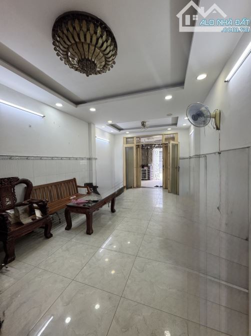 👉 BÁN NHÀ B TÂN Đ NGUYỄN Q YẾM   93M², 3 TẦNG   CHỈ CÓ HƠN 6 ZIT - 6