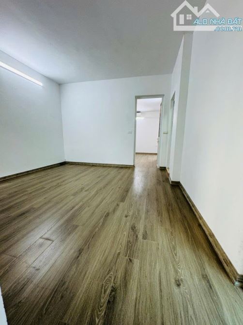 BÁN CĂN HỘ TẬP THỂ ĐƯỜNG THANH XUÂN BẮC, 2 MẶT THOÁNG, DT 85M2*1 TẦNG*GIÁ 3,58 TỶ - 6