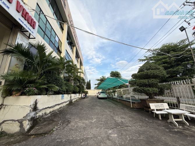 GIÁ SỐC- NHÀ XƯỞNG + VĂN PHÒNG 3 TẦNG – KCN TÂN TẠO 4.200M² (42x100) – GIÁ NHỈNH 100T - 6