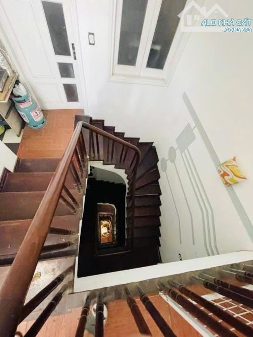 BÁN NHÀ TRUNG KÍNH, CẦU GIẤY 80M, 5T, MT 5M, VỈA HÈ OTO TRÁNH, KINH DOANH ĐA DẠNG, 18 TỶ. - 7