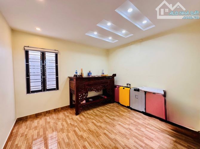 🍎 Bán nhà 4 tầng- trại lẻ- lê chân- giá 3,85 tỷ- 46m2 - 7