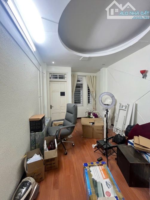 Bán nhà Trần Duy Hưng - 52m2 -  5 tầng - 13.5 tỷ - 7
