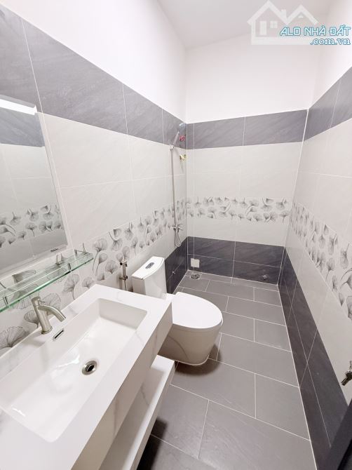 🌺SIÊU PHẨM NHÀ ĐẸP CẠNH NHÀ GA T3 - NCM, gần 40m2, ngang 4.5m, nở hậu, nhít 4 tỷ - 7