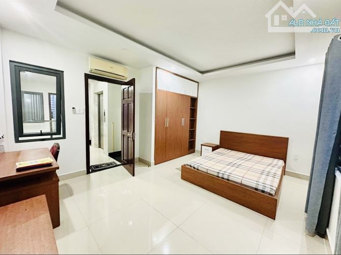 Chính chủ bán nhà khu Tên Lửa - 4 tầng - thang máy 450kg - 5PN - Gần công viên - 7