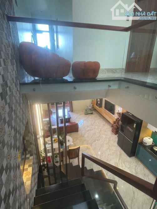 Nhà 3 tầng đường 7.5 Diệp Minh Châu - Hoà Xuân - 7