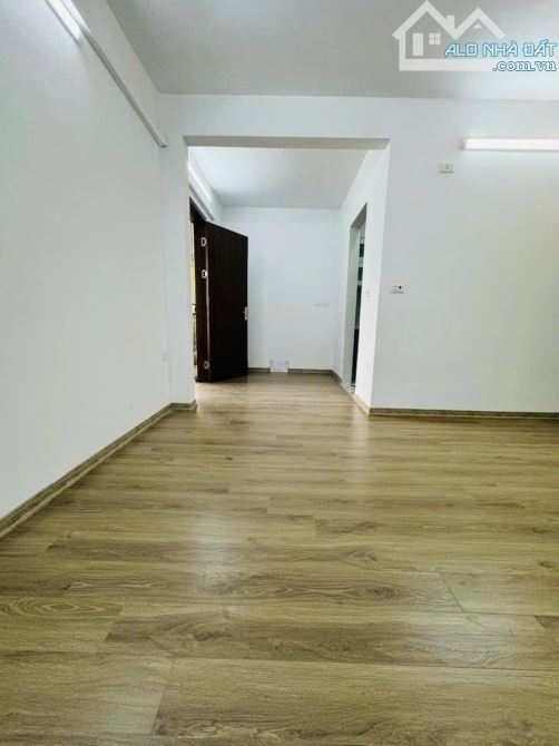 BÁN CĂN HỘ TẬP THỂ ĐƯỜNG THANH XUÂN BẮC, 2 MẶT THOÁNG, DT 85M2*1 TẦNG*GIÁ 3,58 TỶ - 7