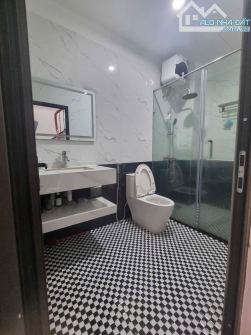 Bán nhà đường Lĩnh Nam 55m 4 tầng ô tô đỗ cửa vừa ở vừa kinh doanh tốt - 7