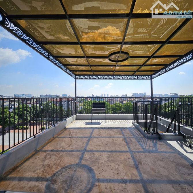Siêu Hiếm- BỒ ĐỀ- 40m2- 7 Tầng thang máy- gara 7 chỗ- Full NT- Giá qua tốt - 7