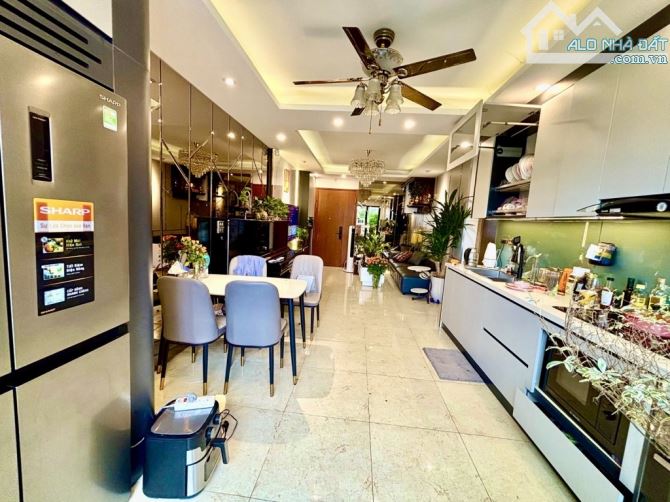 8.x tỷ / 93 m2/ Tầng 20 / Chung Cư Cao Cấp THANH XUÂN - 8