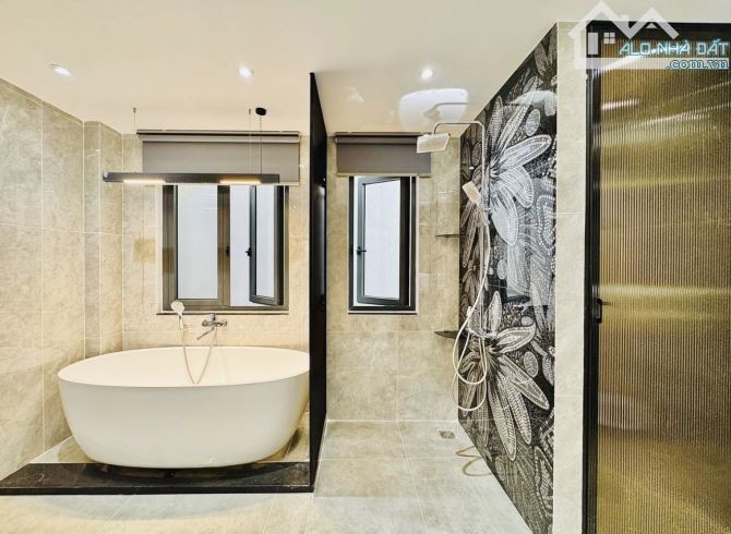 XÁCH VALI VỀ Ở NGAY ĐƯỜNG TRẦN KHÁNH DƯ, QUẬN 1 - CHỈ VỚI 7,22TỶ SỔ HỒNG CHÍNH CHỦ - 8