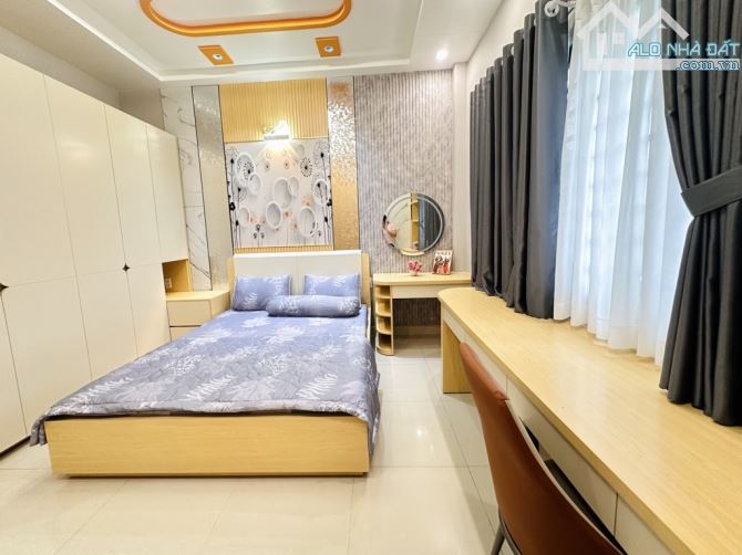 CHỦ GẤP BÁN NHÀ ĐẸP – HẺM 8M – 4 TẦNG – DT 76m² – P.14 GÒ VẤP - 9.5 TỶ - 8