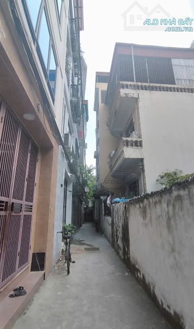 Bán nhà khu vực Hoa Lâm- 5 tầng-Ngõ nông & thông khắp nơi! - 8