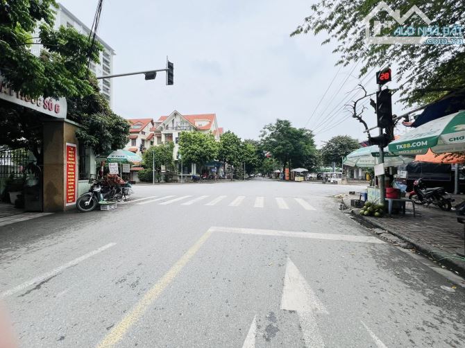 NHÀ MẶT NGÕ ĐẠI LINH-TRUNG VĂN_PHÂN LÔ-NHÀ ĐẸP-Ở NGAY-NGÕ RỘNG OTO QUA-35M*2T*MT3M*6,8TỶ - 8