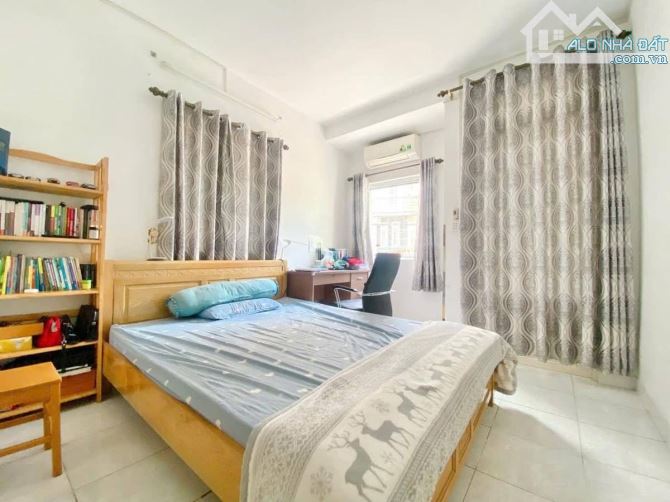✅CĂN GÓC 2 MẶT TIỀN HOÀNG HOA THÁM TÂN BÌNH - 3 TẦNG - DT 4.5M x 15M - NGAY TRỤC ĐƯỜNG MỚI - 9