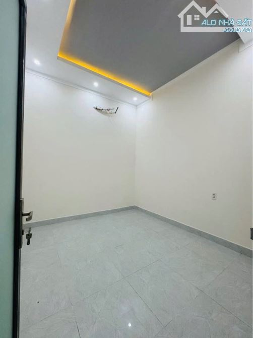 Nhà đẹp bán gấp nhà ở Thái Mỹ-Củ Chi. DT 126m2, giá 980triệu. SHR. - 9