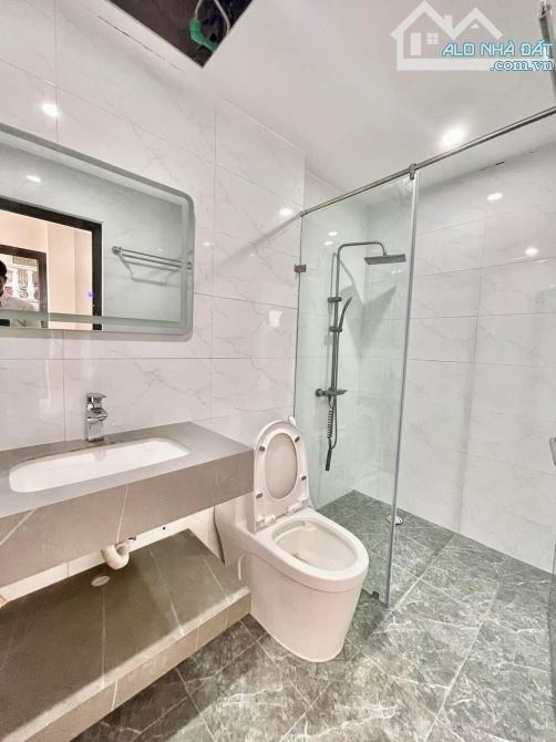 CẦN BÁN NHÀ PHỐ LÊ TRỌNG TẤN 6 TẦNG, THANG MÁY - 9